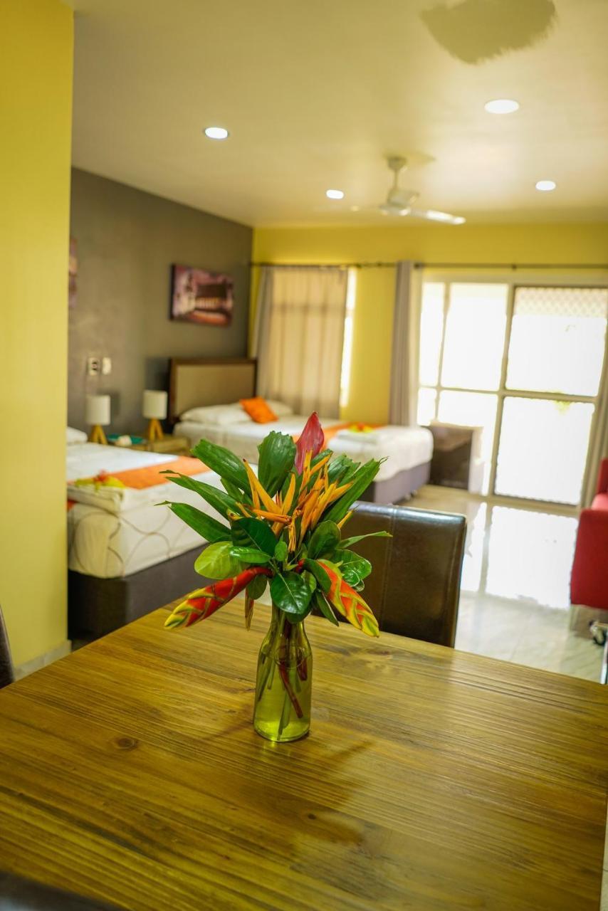 Samoana Boutique Hotel Апиа Экстерьер фото