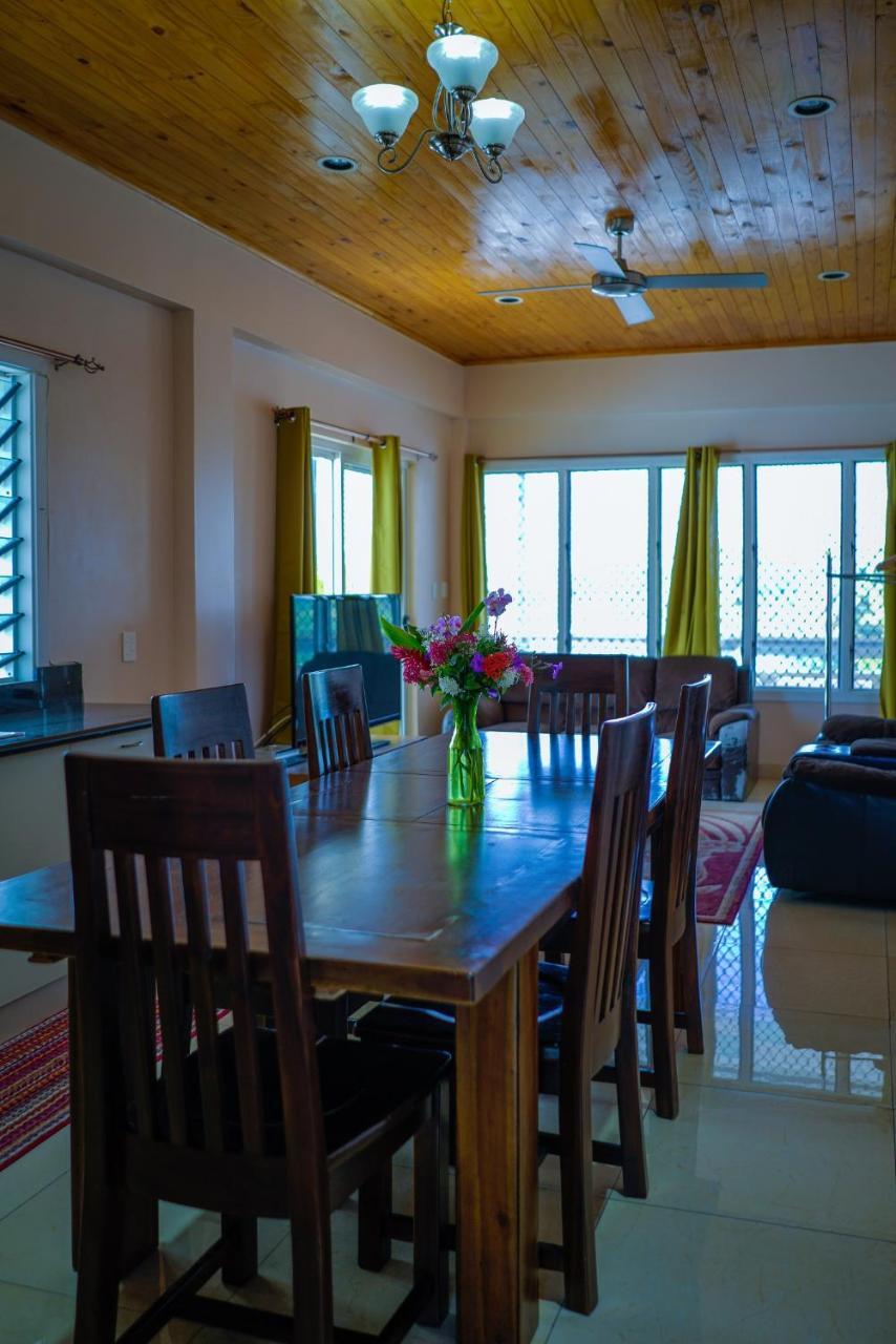 Samoana Boutique Hotel Апиа Экстерьер фото